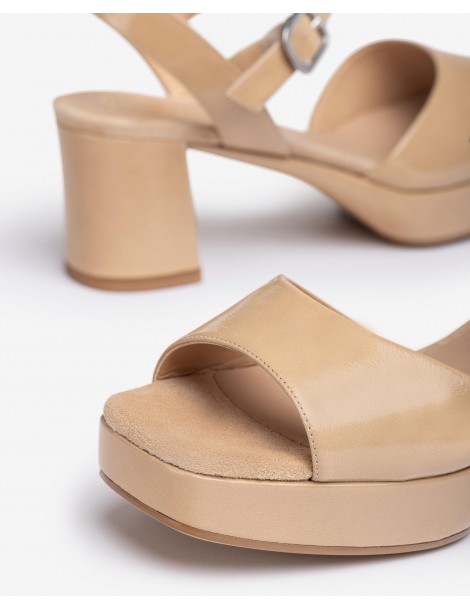 Sandales à bout carré en cuir brillant-Sandales à talon-Chaussure femme Maroc