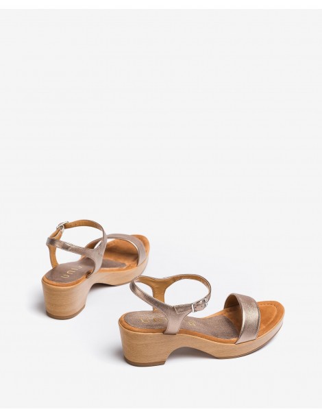 Sandales en cuir métallisé avec talon bloc-Sandales à talon-Chaussure femme Maroc