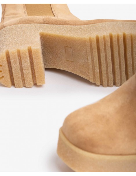 Bottines en daim avec semelle en caoutchouc-Bottes et bottines-Chaussure femme Maroc