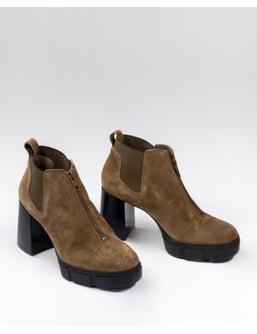 Bottines avec fermeture éclair et plateformes track-Bottes et bottines-Chaussure femme Maroc