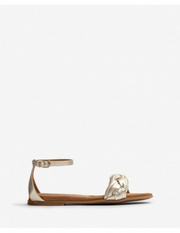 Sandales plates en cuir métallisé avec claque tressée-Soldes été-Chaussure femme Maroc