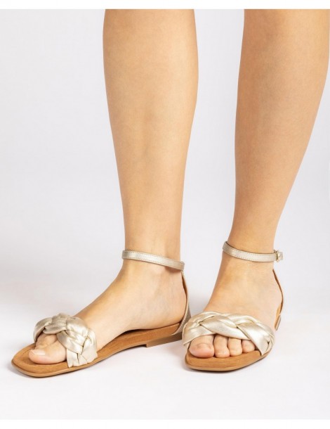 Sandales plates en cuir métallisé avec claque tressée-Soldes été-Chaussure femme Maroc