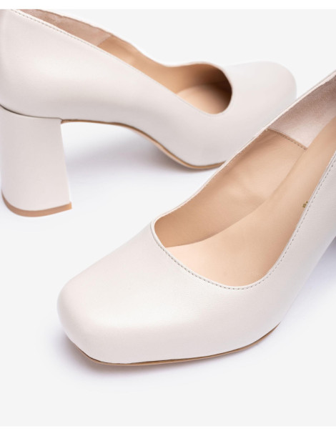 Escarpins à plateforme et bout carré en cuir ecru-Soldes été-Chaussure femme Maroc