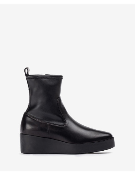 Bottines en cuir noir SuperLight avec tige élastique-Bottes et bottines-Chaussure femme Maroc