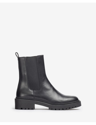 Bottines en cuir noir avec élastique et fermeture eclair sur les cotés-Bottes et bottines-Chaussure femme Maroc