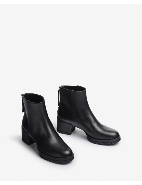 Bottines en cuir noir avec fermeture éclair arrière-Bottes et bottines-Chaussure femme Maroc