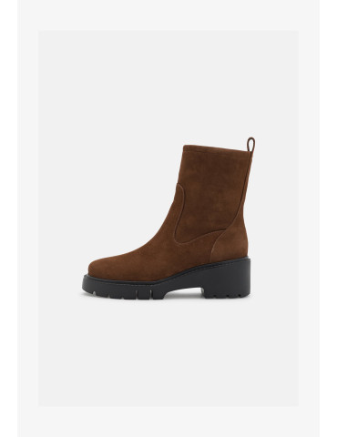 Bottines en daim marron avec semelle track-Bottes et bottines-Chaussure femme Maroc