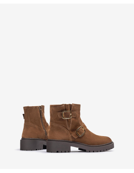 Bottines plates avec boucle en daim marron-Bottes et bottines-Chaussure femme Maroc