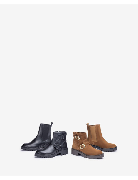 Bottines plates avec boucle en daim marron-Bottes et bottines-Chaussure femme Maroc