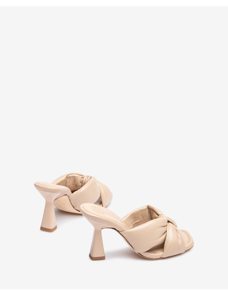 Mules en cuir beige à nœud large avec talon géometrique-Soldes été-Chaussure femme Maroc