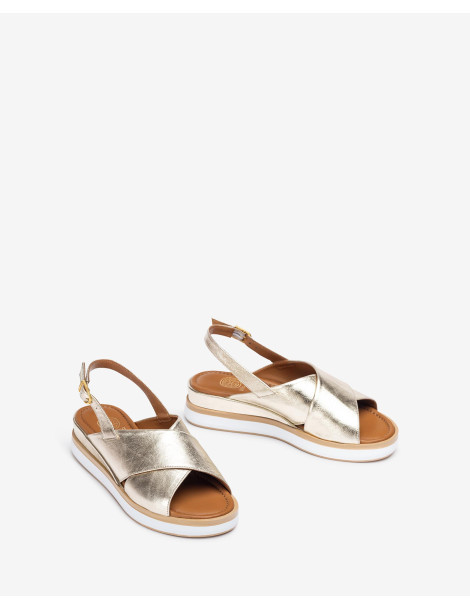 Sandales en cuir metallisé à brides larges croisées-Collection été-Chaussure femme Maroc