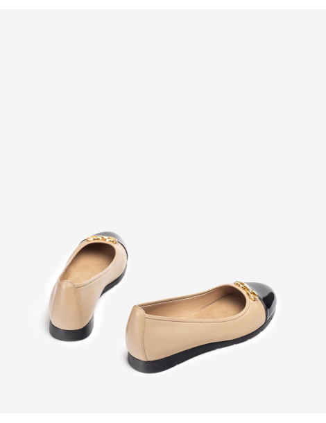 Ballerine en cuir beige à pointe noire-Collection hiver-Chaussure femme Maroc
