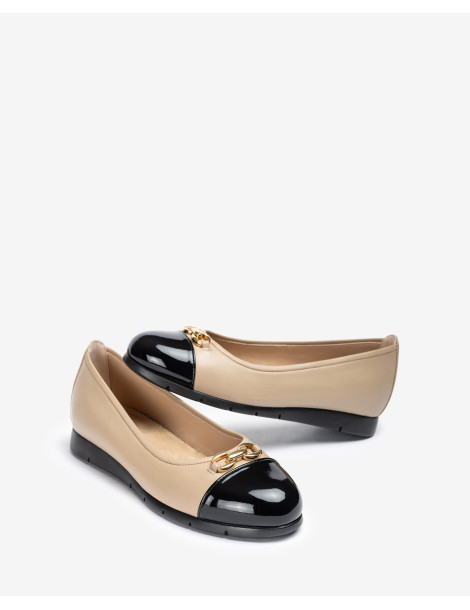 Ballerine en cuir beige à pointe noire-Collection hiver-Chaussure femme Maroc