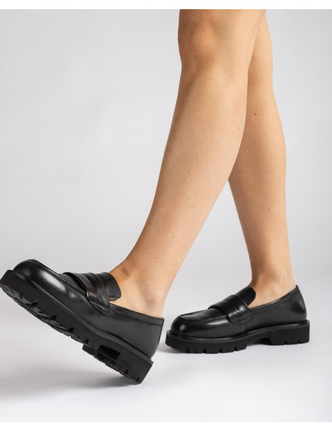 Mocassins SuperLight  en cuir noir-Collection hiver-Chaussure femme Maroc