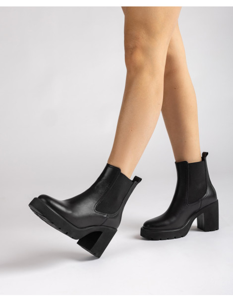 Bottines Chelsea SuperLight en cuir Noir-Collection hiver-Chaussure femme Maroc