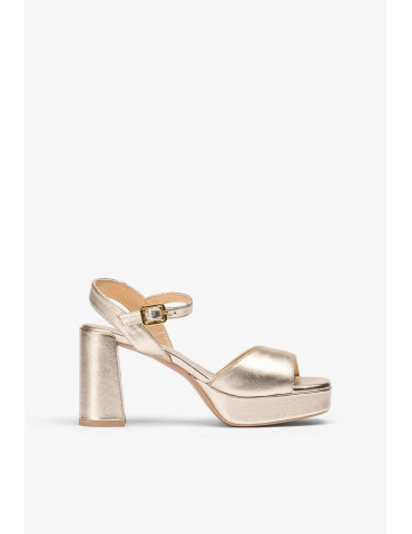 Sandales en cuir à talons...