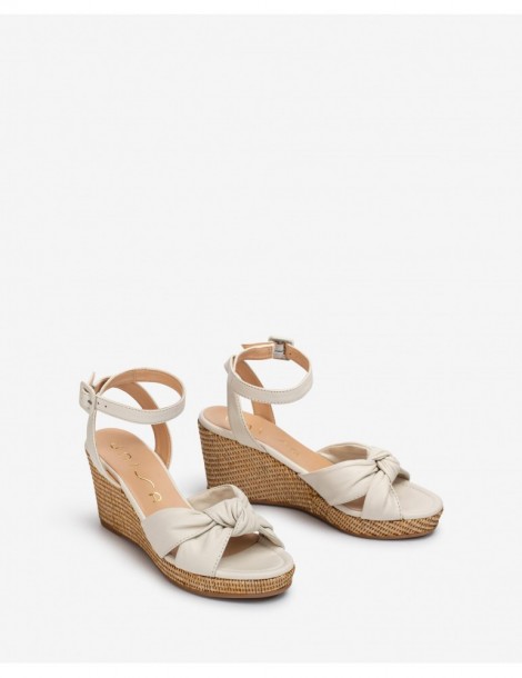 Sandales en cuir avec lanières en forme de noeud-Accueil-Chaussure femme Maroc